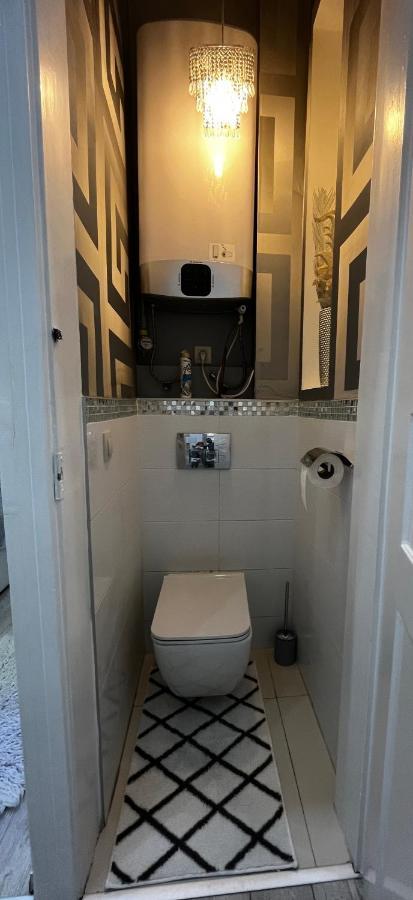 بودابست White Luxury Apartment المظهر الخارجي الصورة